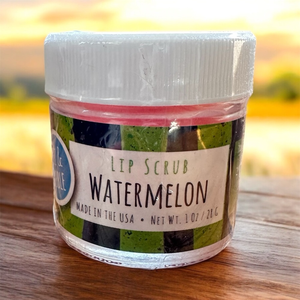 Fizz & Bubble Premium Exfoliating Lip Scrub (Watermelon)